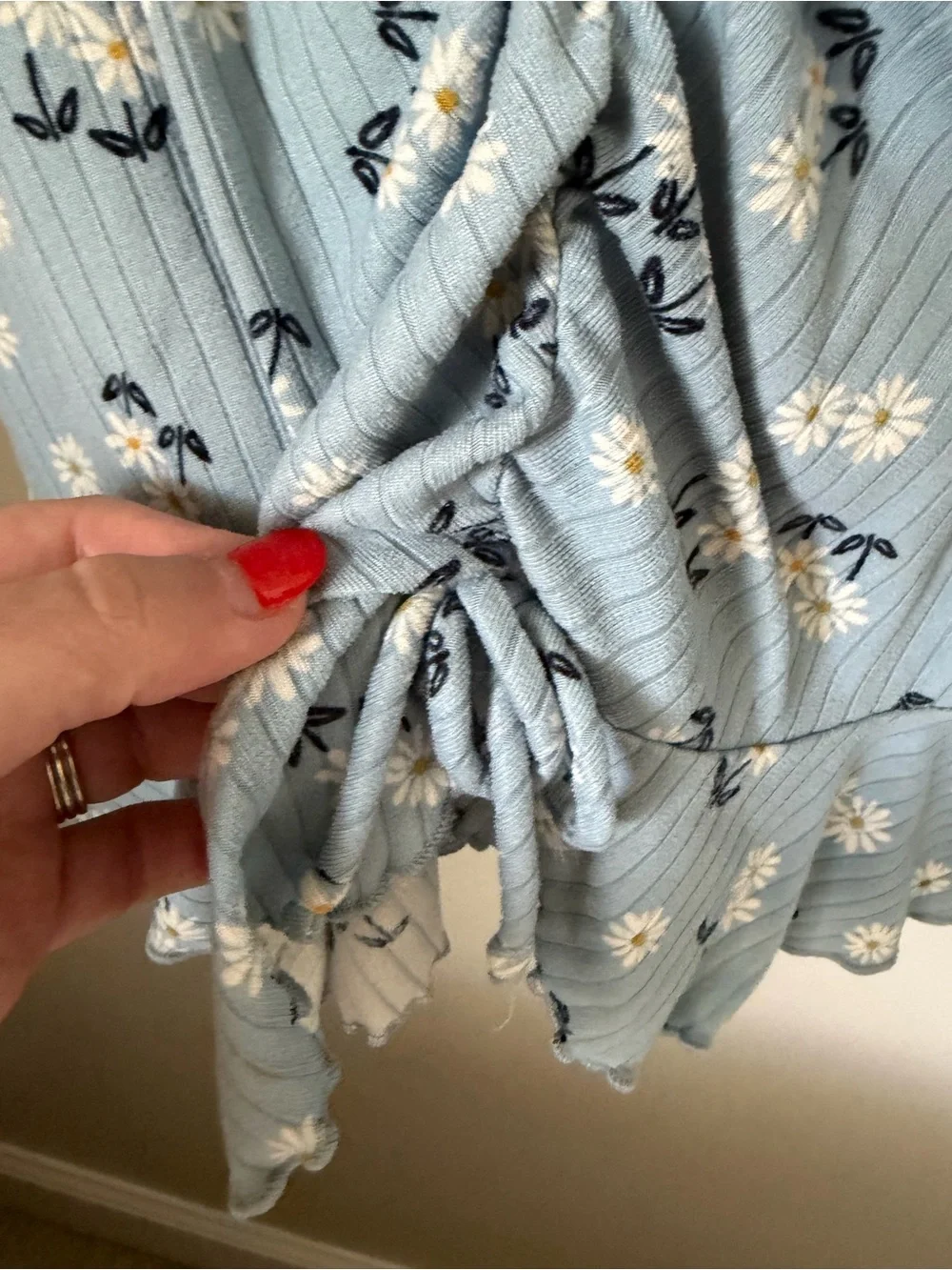 Lily Bleu Blue/White Floral Ribbed 2pc Top & Shorts Set Size 12 V-Neck